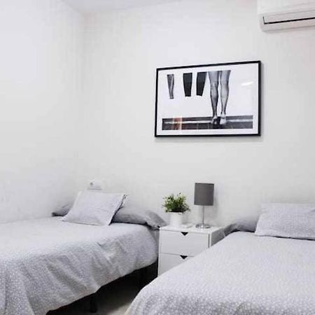 Best Location Apartment In Marbella. Beachfront!! Exterior foto